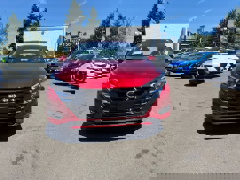 New 2025 Nissan Versa SV w/ Trunk Package image 2