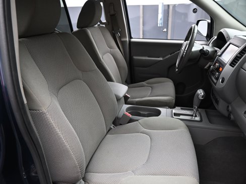 Used 2019 Nissan Frontier SV image 15