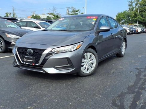 Certified 2022 Nissan Sentra S image 1
