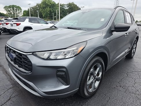 Used 2023 Ford Escape ST-Line image 7