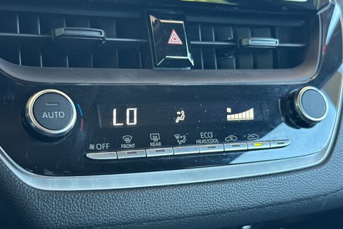 Used 2023 Toyota Corolla LE image 19