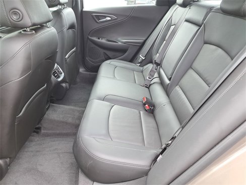 Used 2020 Chevrolet Malibu LT w/ Leather Package image 11