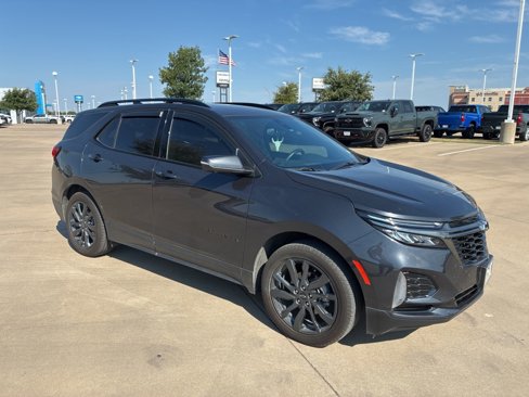 Used 2023 Chevrolet Equinox RS w/ RS Leather Package image 5