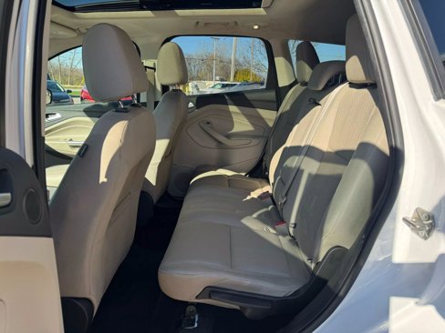 Used 2017 Ford Escape SE w/ SE Cold Weather Package image 20