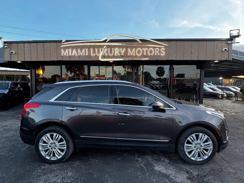 Used 2018 Cadillac XT5 Premium Luxury image 1