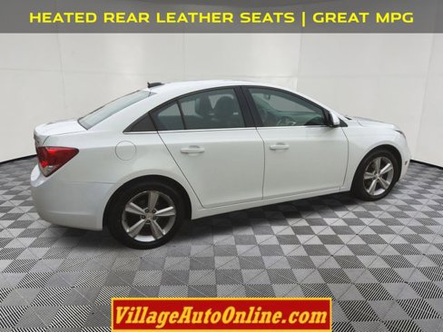 Used 2015 Chevrolet Cruze LT image 4
