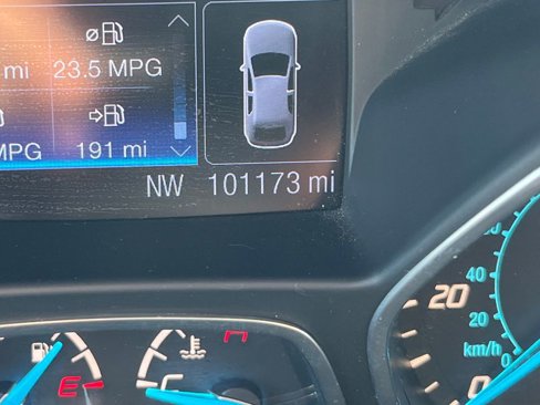 Used 2014 Ford Escape Titanium image 32