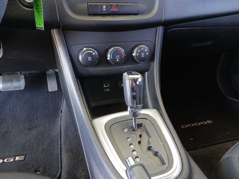 Used 2013 Dodge Avenger SE image 15