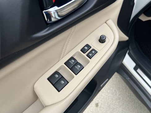 Used 2019 Subaru Outback 2.5i Limited image 15