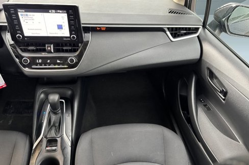Certified 2022 Toyota Corolla LE image 30