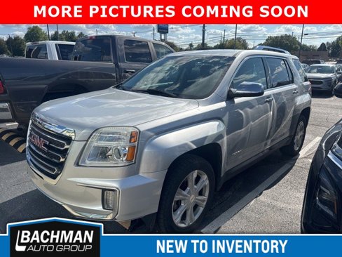 Used 2017 GMC Terrain SLT image 4