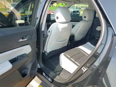Used 2024 Honda Prologue EX image 26