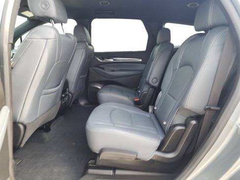 Used 2023 Buick Enclave Premium image 10