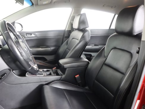 Used 2017 Kia Sportage EX image 25