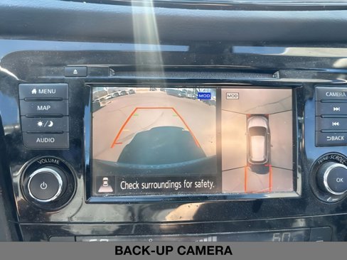 Used 2018 Nissan Rogue SL w/ Premium Package image 27