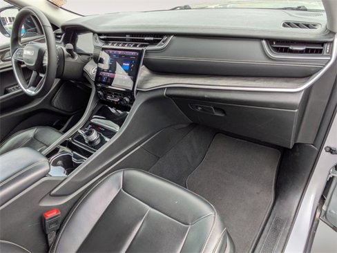 Certified 2023 Jeep Grand Cherokee Limited image 31