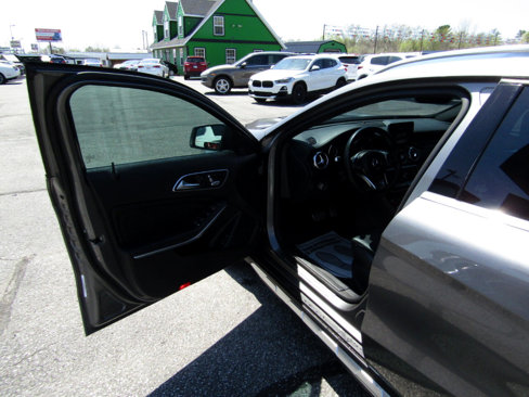 Used 2019 Mercedes-Benz GLA 45 AMG 4MATIC image 16