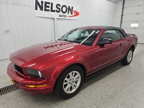 Used 2007 Ford Mustang Premium image 4