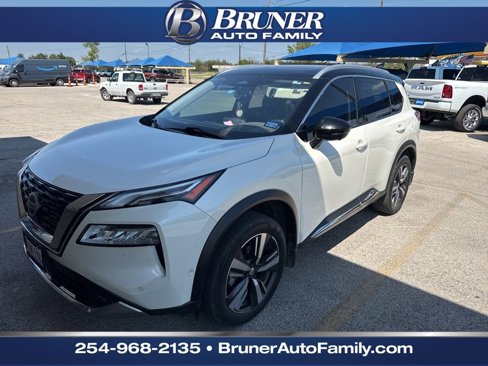 Used 2021 Nissan Rogue Platinum image 1