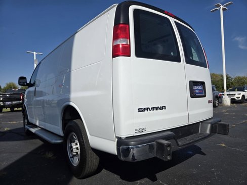 Used 2023 GMC Savana 2500 w/ Driver Convenience Package image 30