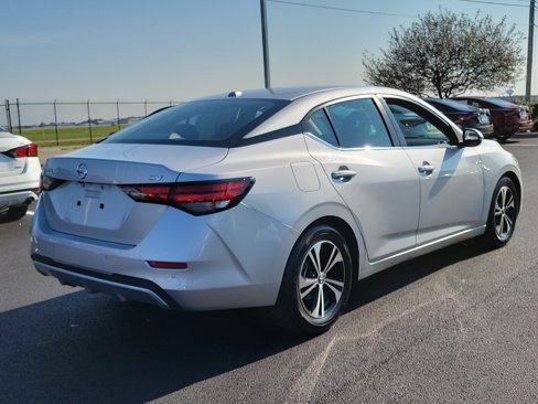 Used 2022 Nissan Sentra SV image 4