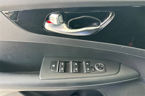 Used 2021 Kia Forte EX image 14
