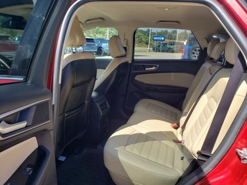 Used 2020 Ford Edge SEL w/ Convenience Package image 14