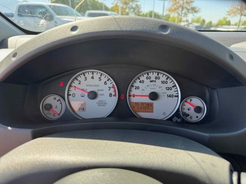 Used 2020 Nissan Frontier PRO-4X w/ Pro-4x Utility Package image 19
