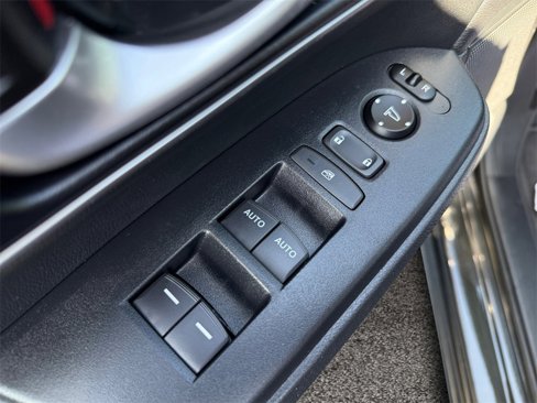 Used 2019 Honda CR-V EX-L image 17