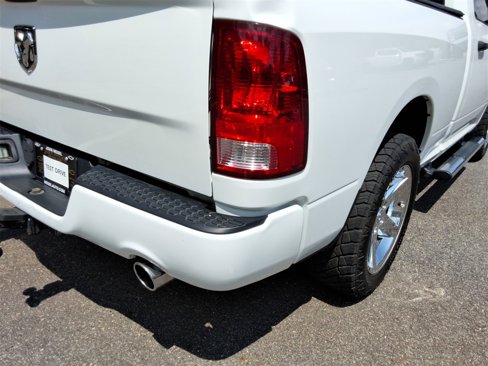 Used 2018 RAM 1500 Express image 14