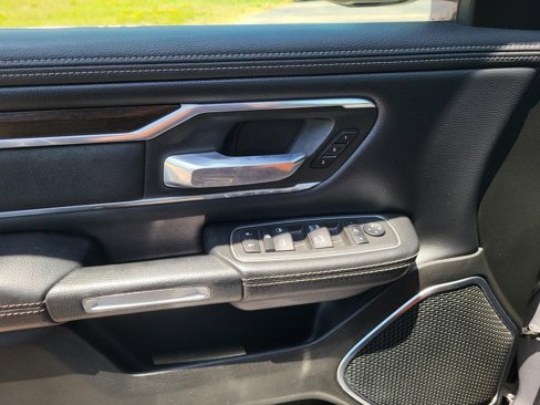 Used 2022 RAM 1500 Laramie image 22