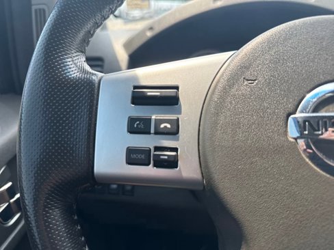 Used 2018 Nissan Frontier PRO-4X image 21