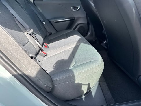 New 2025 Kia K4 LXS image 15
