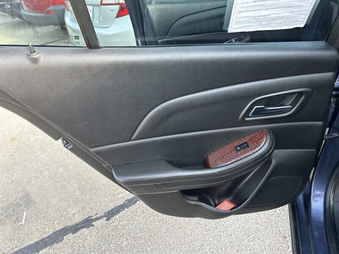Used 2013 Chevrolet Malibu LT image 13