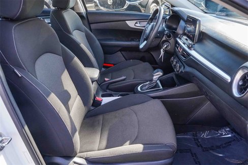 Used 2023 Kia Forte LXS image 17