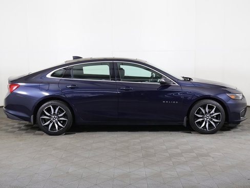 Used 2017 Chevrolet Malibu LT image 15