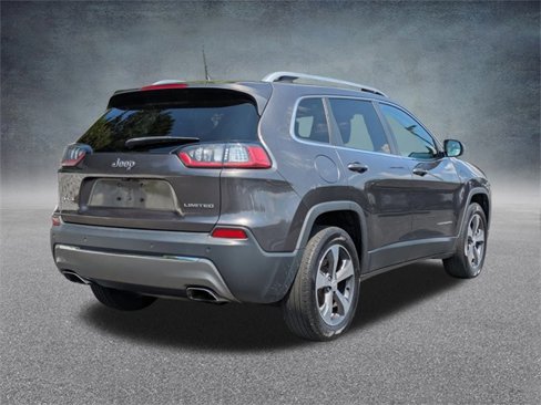 Used 2019 Jeep Cherokee Limited image 3