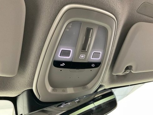New 2026 Volvo XC40 B5 Plus w/ Protection Package Premier image 20