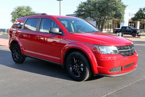 Used 2020 Dodge Journey SE w/ Blacktop Package image 8
