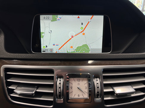 Used 2014 Mercedes-Benz E 350 Sedan image 41