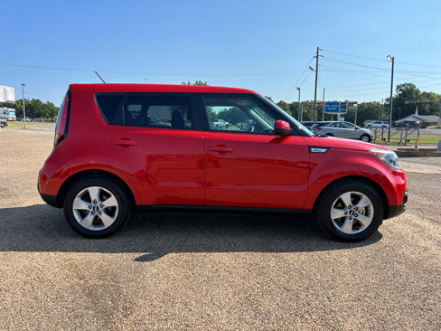 Used 2019 Kia Soul image 6