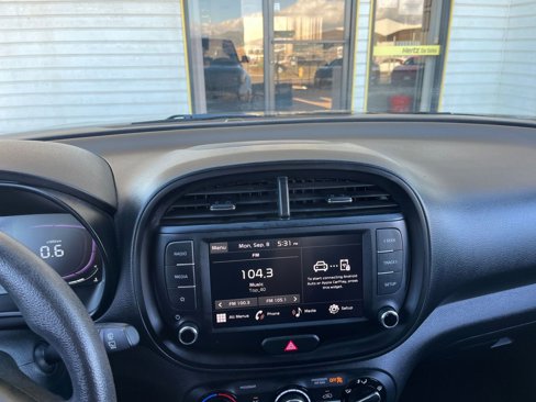 Used 2023 Kia Soul LX w/ Option Group 015 image 18