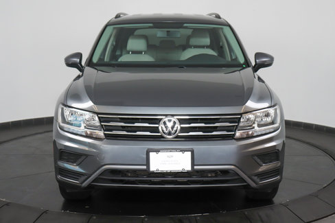 Used 2020 Volkswagen Tiguan S image 8