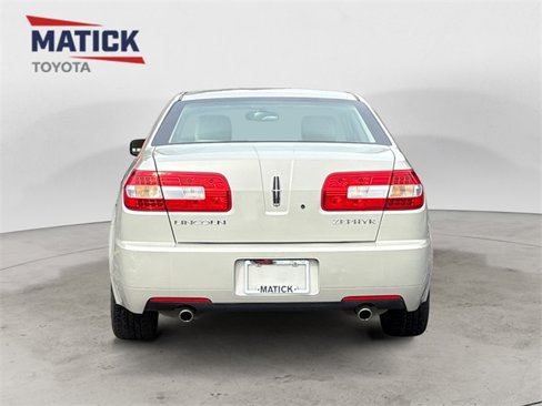 Used 2006 Lincoln Zephyr image 6