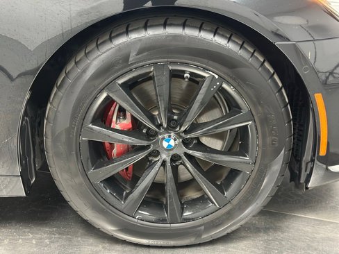 Used 2016 BMW 740i image 30