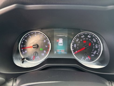 Used 2020 Toyota RAV4 XLE image 21