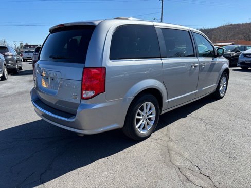 Used 2018 Dodge Grand Caravan SXT image 7