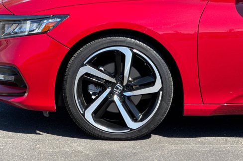 Used 2019 Honda Accord Sport image 28