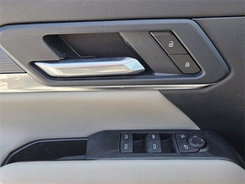 New 2025 GMC Terrain Elevation image 17
