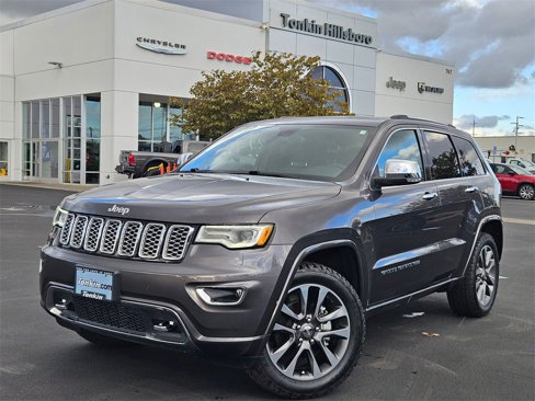 Used 2017 Jeep Grand Cherokee Overland image 2